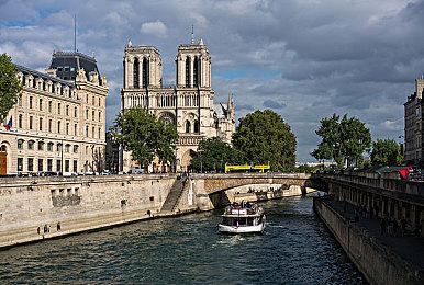 冲出地球！《无主之地4》真人宣传片上线！